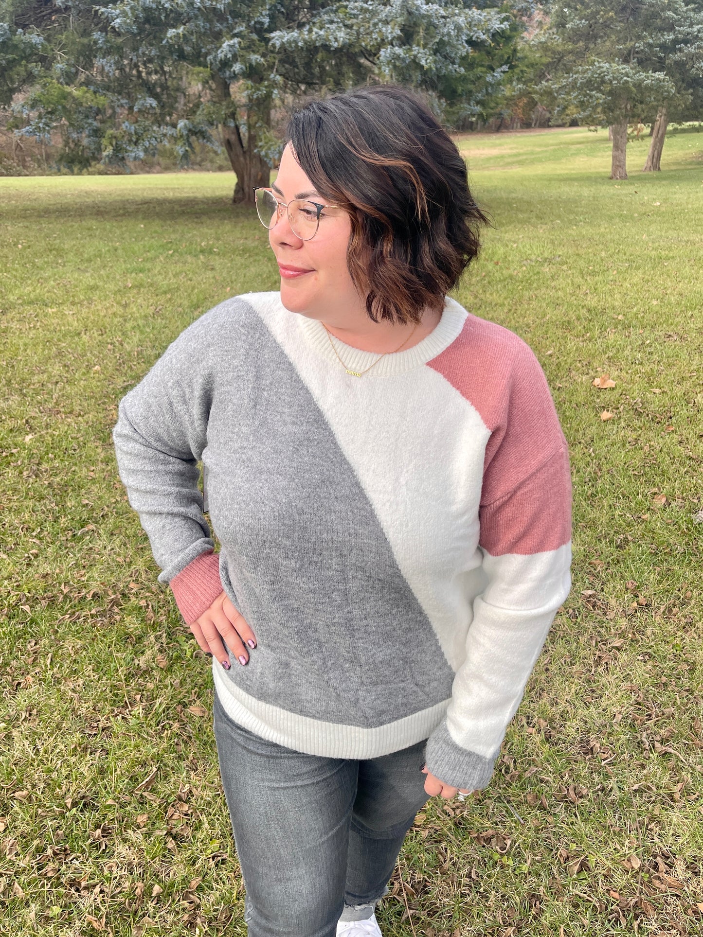 GRAY COLOR BLOCK SWEATER | TRAILER