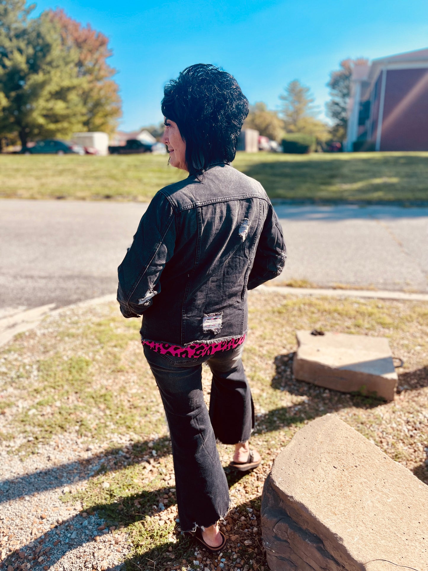 BLACK JEAN JACKET
