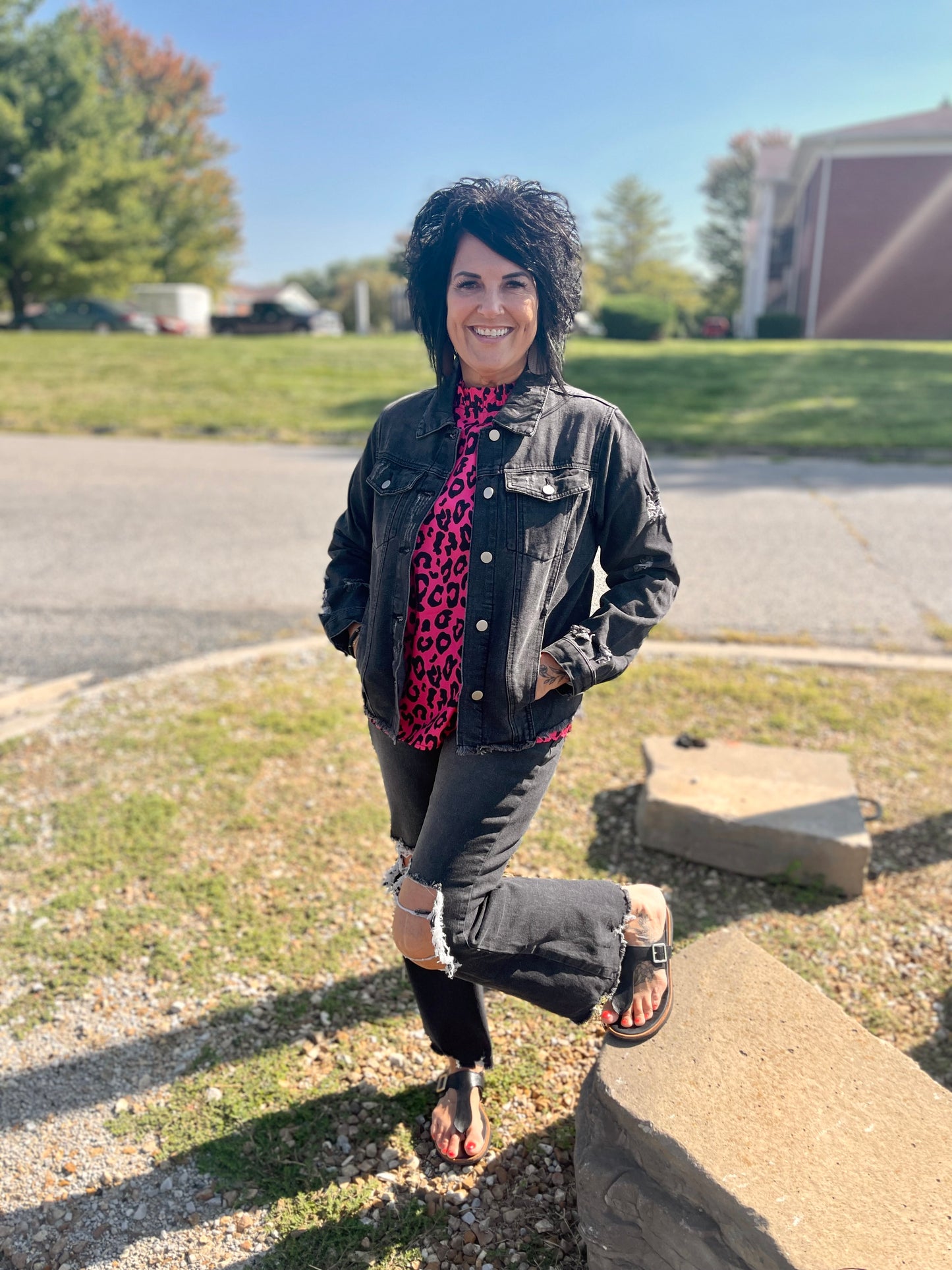BLACK JEAN JACKET
